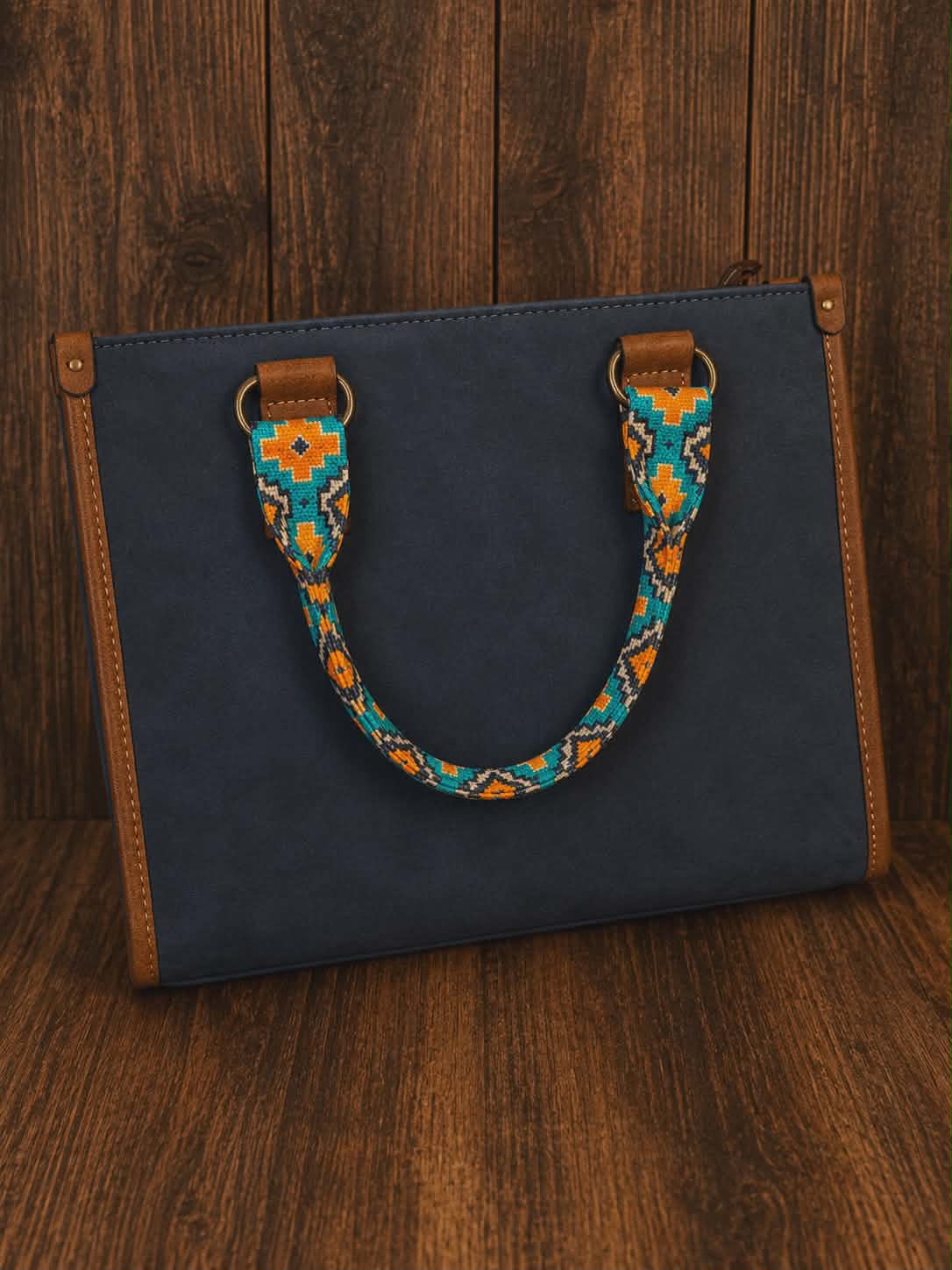 Wrangler Leather Tote Bag with Aztec