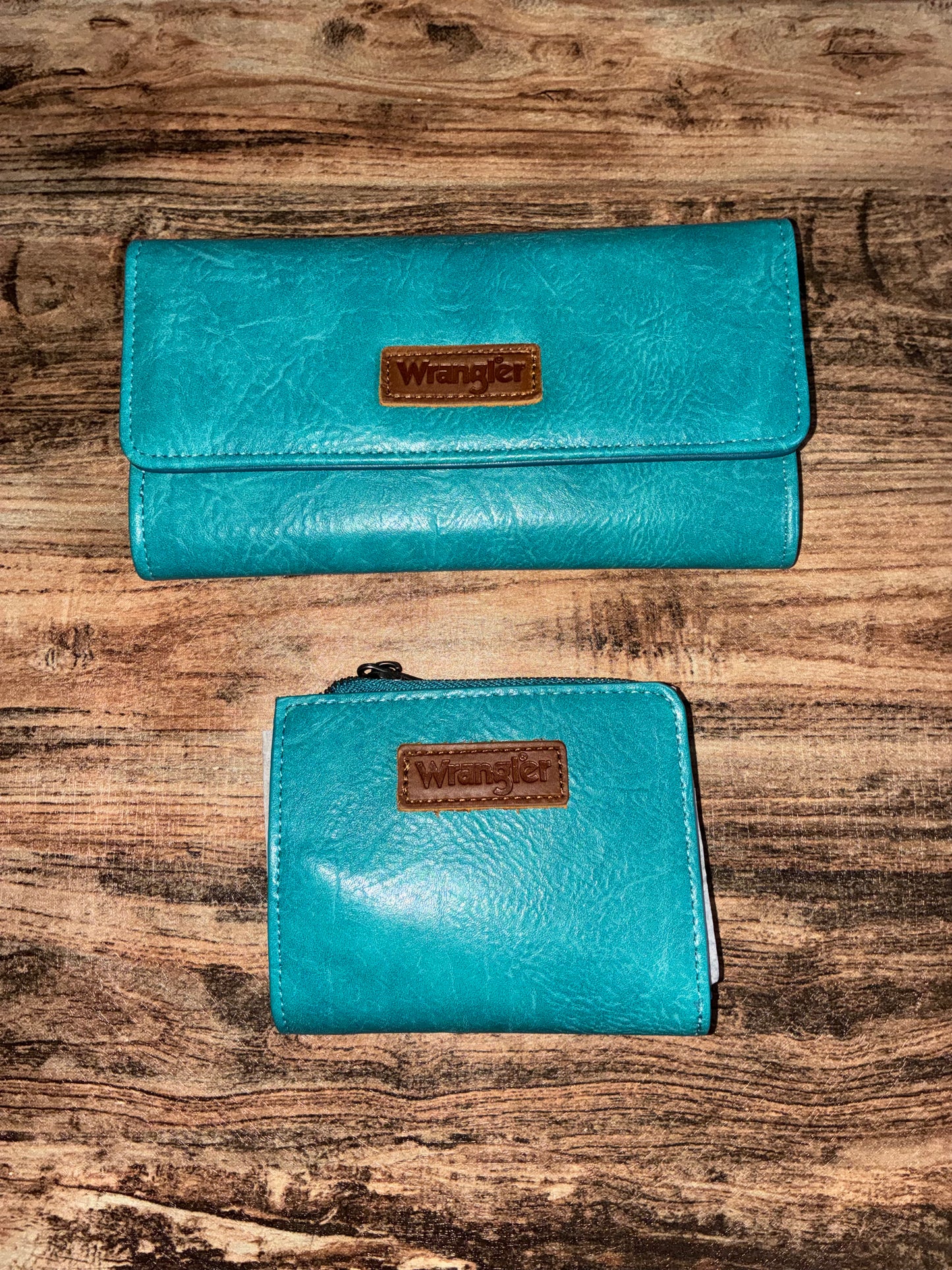 Wrangler Turquoise Wallet Set